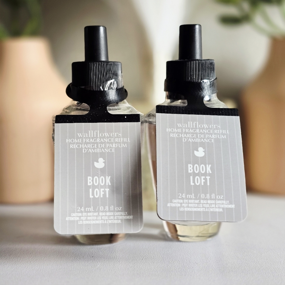 2 Book Loft Wallflower Refills by Bath & Body Works
